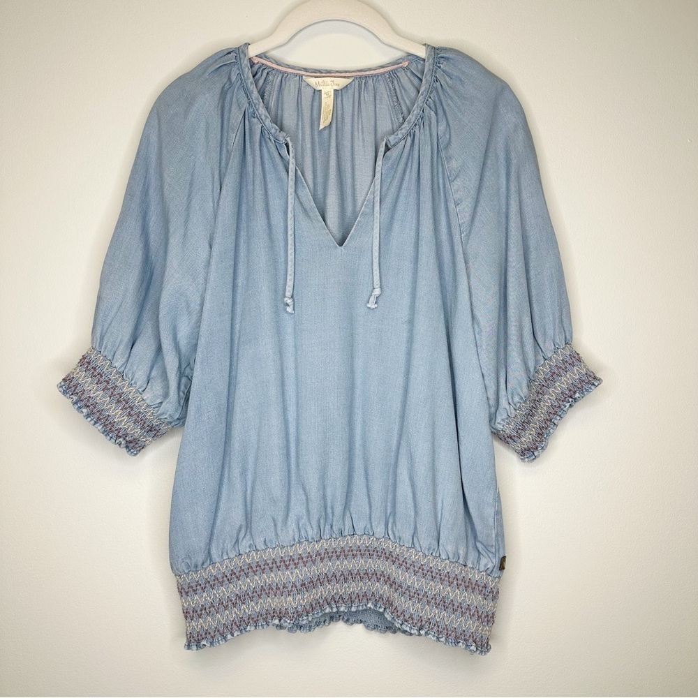 Matilda Jane Chambray Smocked V-Neck Maysville Blouse Women’s Medium